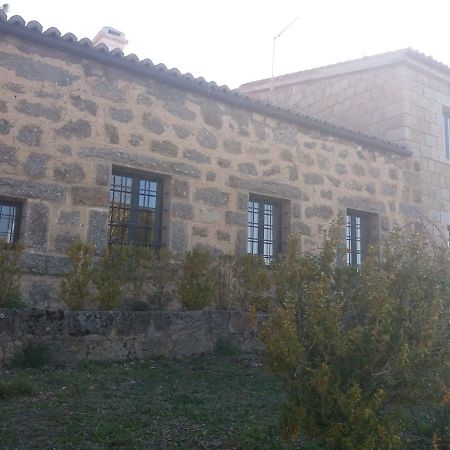 Casa Rural De Benjamin Palencia Villafranca de la Sierra Eksteriør billede