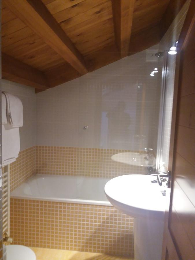 Casa Rural De Benjamin Palencia Villafranca de la Sierra Eksteriør billede