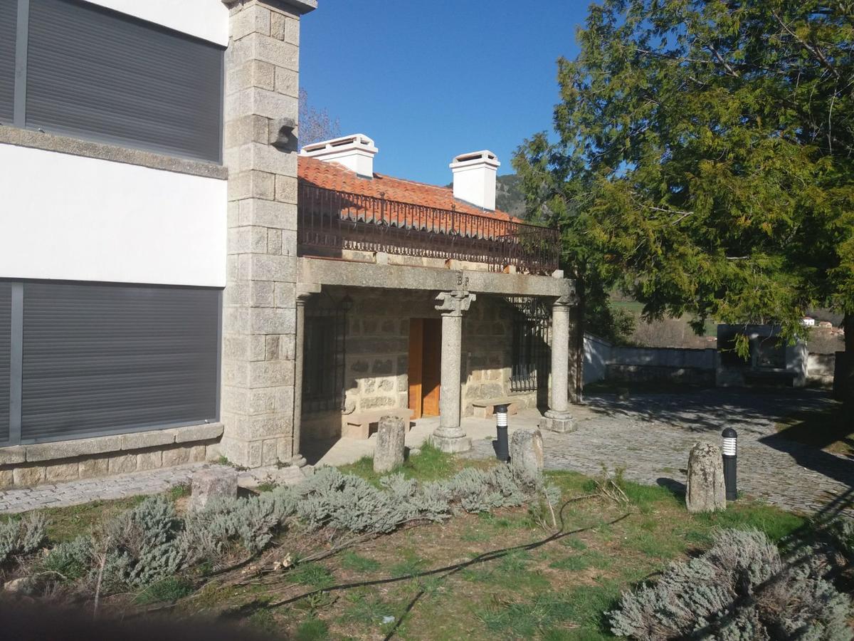 Casa Rural De Benjamin Palencia Villafranca de la Sierra Eksteriør billede
